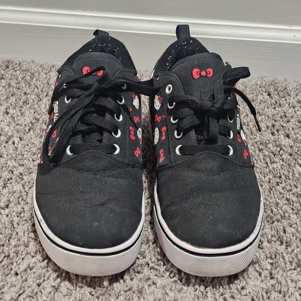The Hello Kitty X Heelys Collaboration Size 8